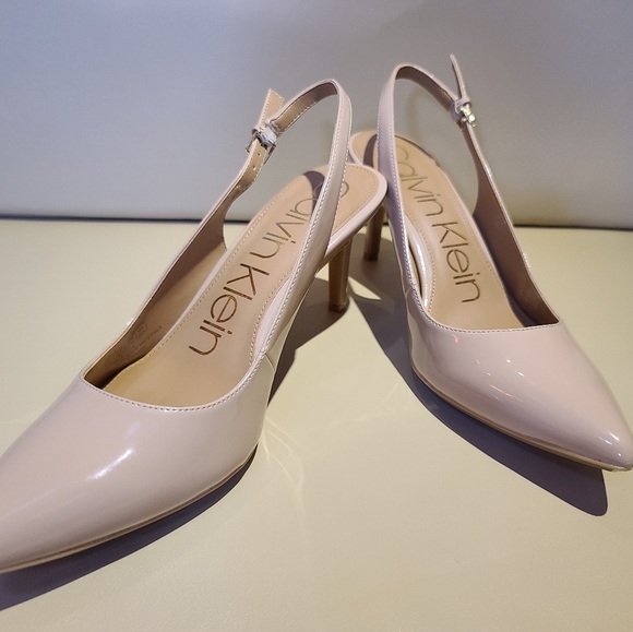calvin klein slingback pumps